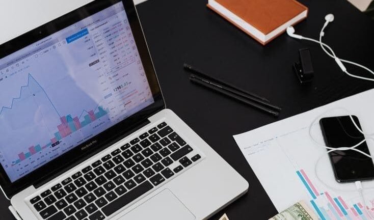 How Much is the Salary of a Web Designer?